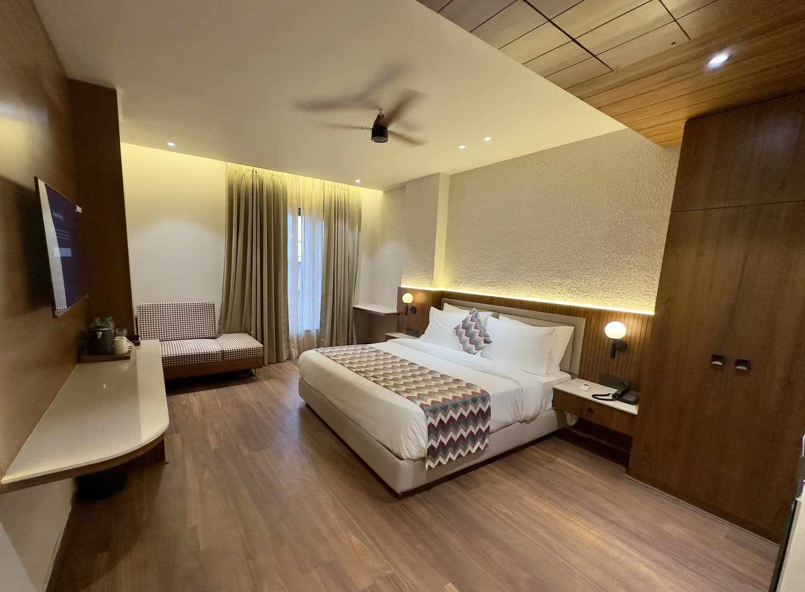 Shanti Sarovar Haridwar — Hotel View